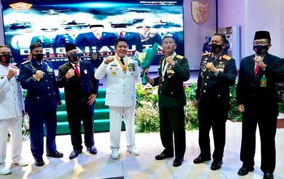 Peringati HUT TNI, Herman Deru Ajak Kodam Sriwijaya Ikut Jaga Ketahanan Pangan