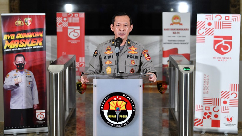 Densus 88 Mabes Polri Tangkap Terduga Teroris Jaringan Jemaah Islamiyah - Bagian 3