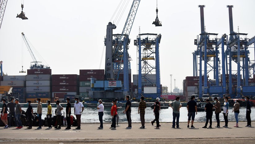 99 ABK MV Costa Mediterania Dievakuasi untuk Isolasi Mandiri - Bagian 4