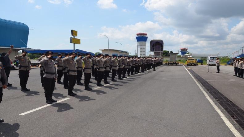 Cegah Penolakan UU Cipta Kerja, 100 Personel Brimob Polda Babel Dikirm ke Polda Metro Jaya