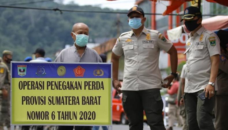 Sumbar Berlakukan Perda AKB, Warga Tak Pakai Masker Akan Disanksi