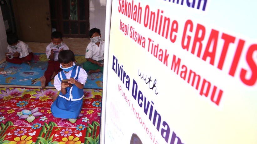 Komunitas Ini Sediakan Fasilitas Sekolah Online untuk Siswa Tidak Mampu - Bagian 2