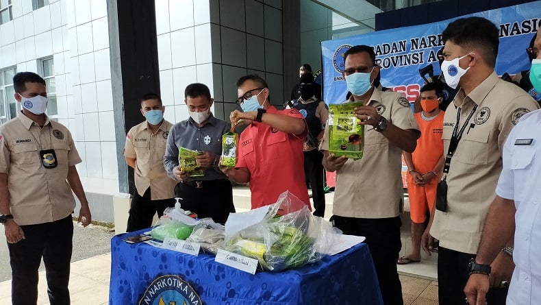 BNNP Aceh Gagalkan Peredaran 8 Kg Sabu dan 9.891 Pil Ekstasi, 2 Orang Ditangkap
