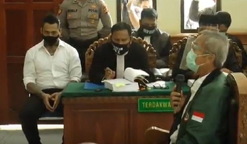 title Sidang Jerinx Hadirkan Ketua IDI Bali Sebagai Saksi Sidang Jerinx Hadirkan Ketua IDI Bali Sebagai Saksi