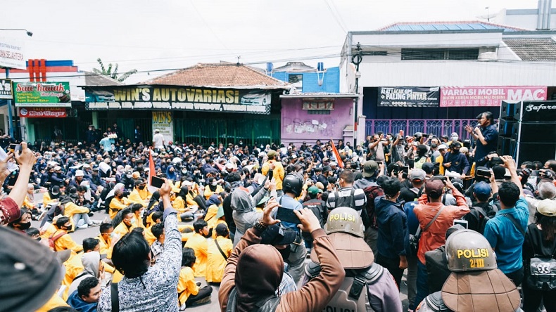 Massa Tolak Omnibus Law Diminta Tertib, Kapolda Jateng: yang Melanggar Kami Tindak Tegas