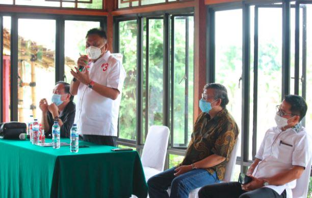 Temui Relawan SOS di Manado, Olly: Dukungan dari Rakyat Paling Penting