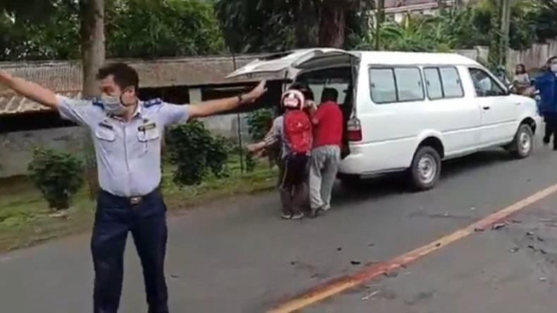 Boncengan Motor Bertiga dan Bercanda di Jalan, 1 Remaja Perempuan Tewas 2 Patah Tulang