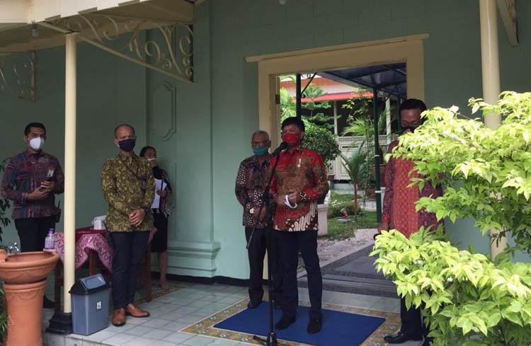 Menkominfo Catat 2.000 Informasi Hoaks Terkait Covid-19