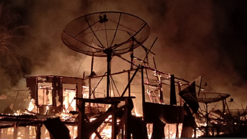 Rumah Betang di Kapuas Hulu Terbakar, 10 Orang Luka-Luka