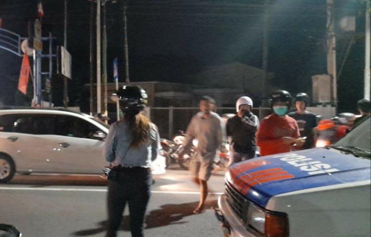 Kendarai Motor Tak Pakai Helm, Anak di Bawah Umur di Bantul Tabrak Bokong Truk 