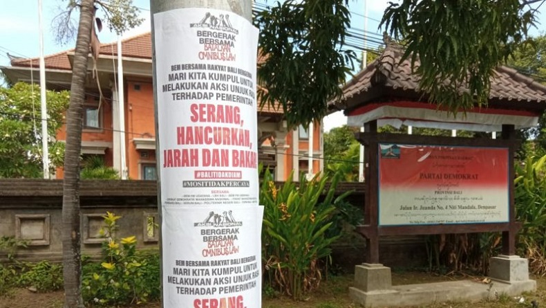 title Beredar Brosur Ajakan Penjarahan di Bali, Aliansi: Bukan dari Kami Beredar Brosur Ajakan Penjarahan di Bali, Aliansi: Bukan dari Kami