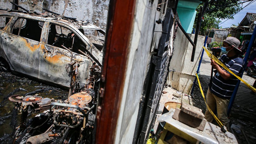 Penampakan Kebakaran Rumah di Tangerang, 1 Keluarga Tewas - Bagian 1