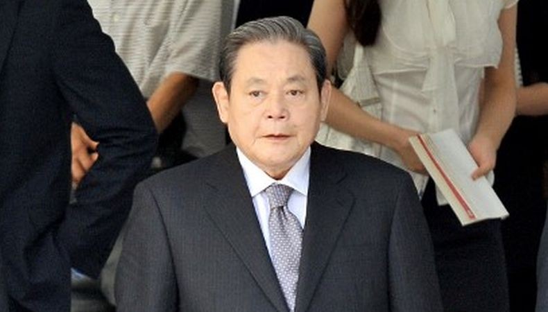 Pemimpin Samsung Lee Kun Hee Meninggal Dunia