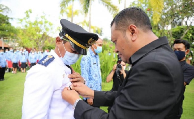 Bupati Gianyar Lantik 166 Pejabat, Sebut Bukan Hasil Lobi Politik