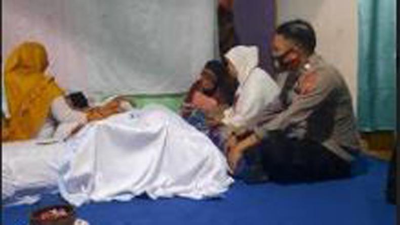 Tragis, Buruh Bangunan di Bitung Tewas Tersetrum saat Pasang Kanopi Rumah