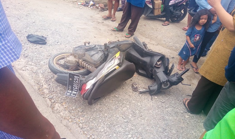 Perempuan Pengendara Motor di Palembang Tewas Terlindas Truk