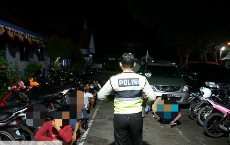 title Balap Liar di Singkawang Bikin Resah, 18 Remaja Diamankan Polisi Balap Liar di Singkawang Bikin Resah, 18 Remaja Diamankan Polisi