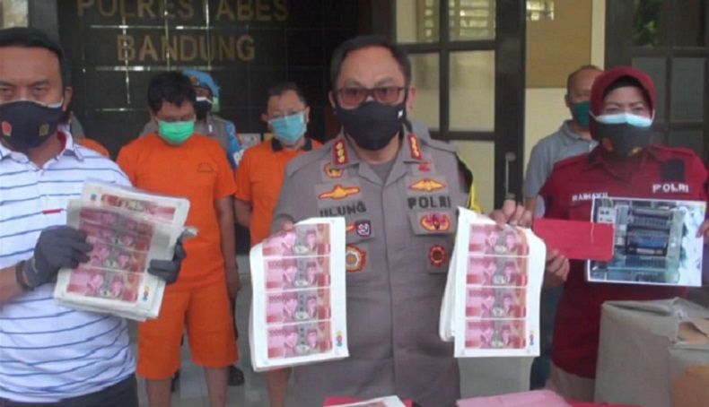 Palsukan Uang Rupiah, 4 Pria di Bandung Ditangkap Polisi