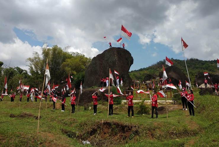 Peringati Sumpah Pemuda, Seribu Bendera Pusaka Dikibarkan di Gunungkidul