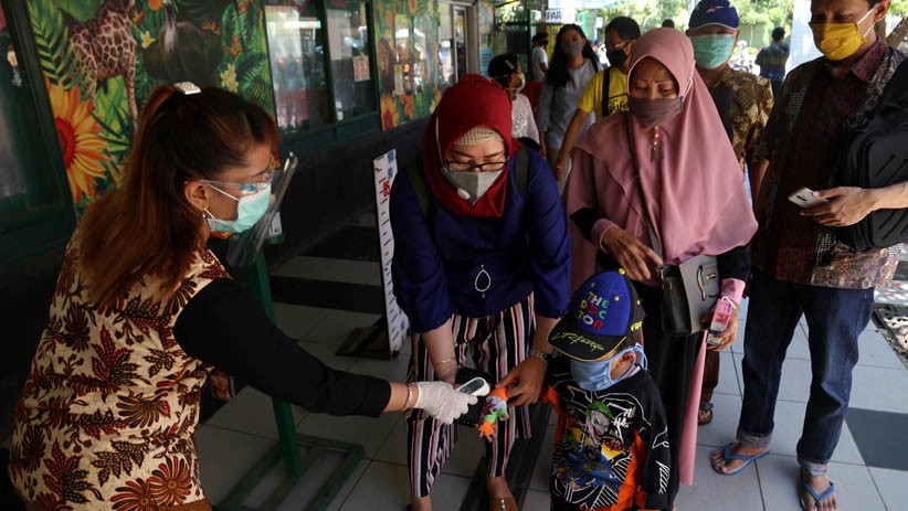 Terapkan Protokol Kesehatan, Kebun Binatang Surabaya Larang Balita dan Lansia Masuk - Bagian 2