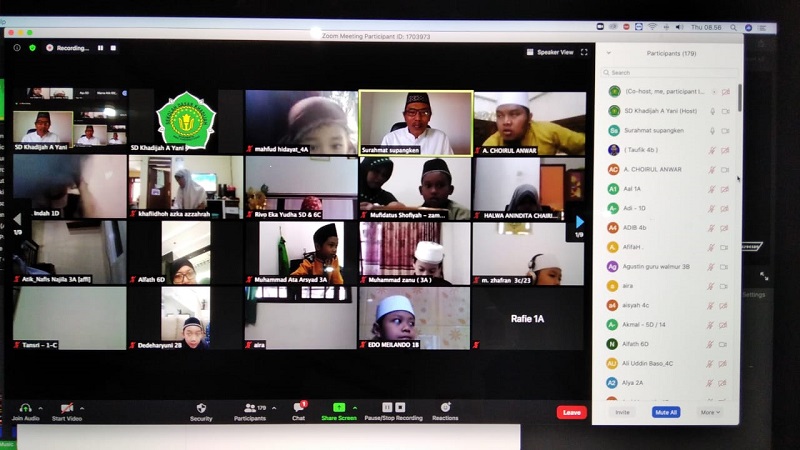 Peringatan Maulid Nabi di SD Khadijah, Ini Pesan Ketua Dewan Pendidikan Jatim