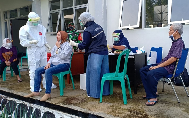 Puluhan Orang di Jabar Terjaring Rapid Test Acak Libur Panjang