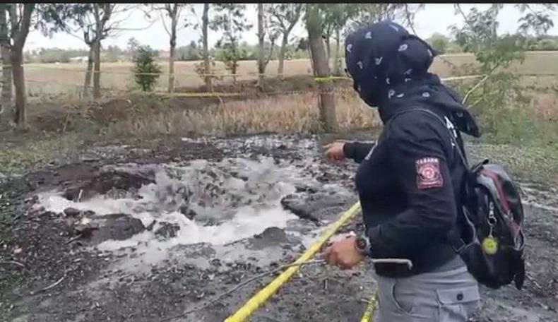 Ledakan Sumur Bor Semburkan Gas Hebohkan Warga Indramayu