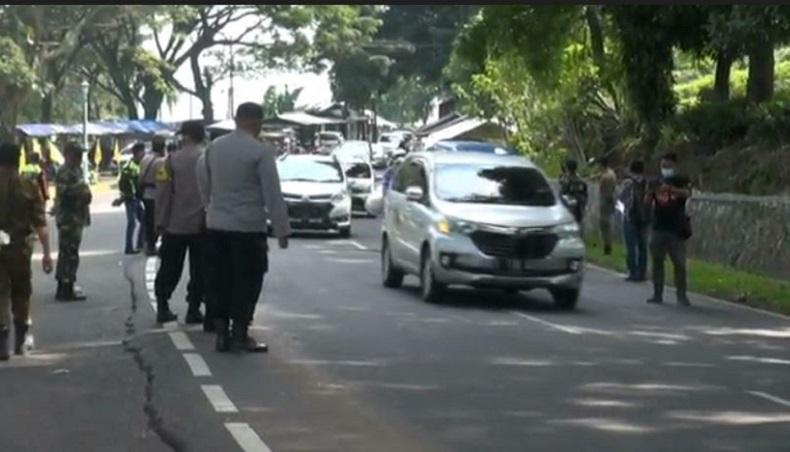 Terjaring Operasi Yustisi di Subang, Puluhan Pengendara Dihukum Push Up