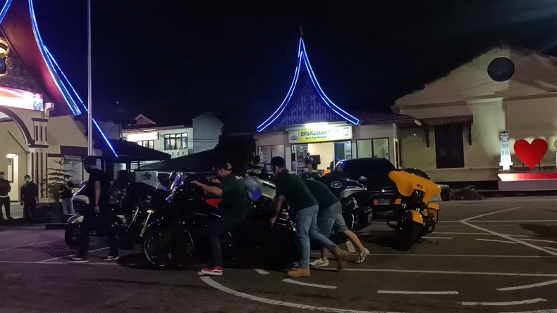 2 Pengendara Moge Jadi Tersangka, Polisi: Mereka Banting dan Tendang Korban