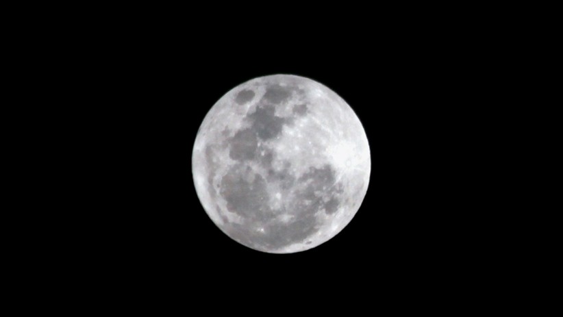 Penampakan Fenomena Blue Moon dari Langit Gowa Sulawesi Selatan - Bagian 3