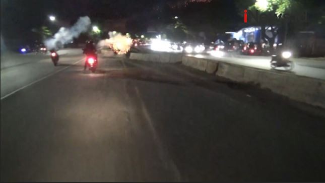 Tembakan Gas Air Mata Warnai Pembubaran Aksi Balap Liar di Makassar