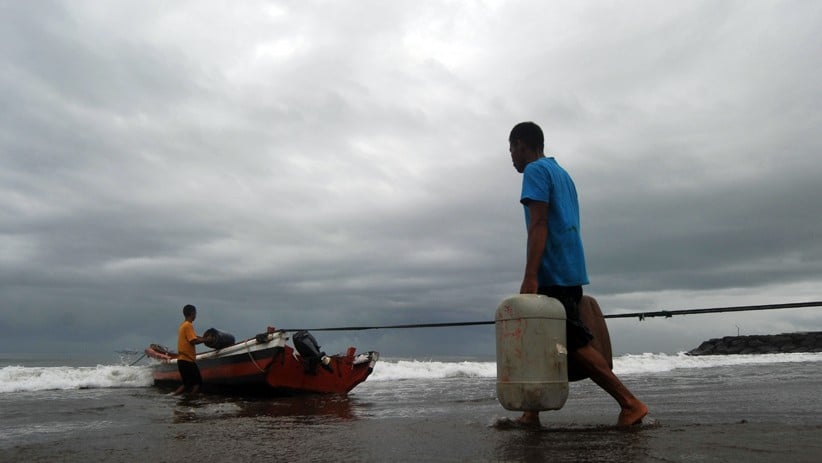 Waspada, BMKG Rilis Peringatan Dini Cuaca Ekstrem di 25 Wilayah Indonesia - Bagian 2