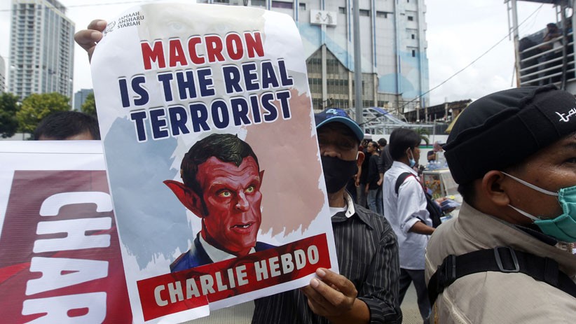 Kecam Presiden Emmanuel Macron, Ribuan Massa PA 212 Demo Kedubes Prancis - Bagian 2