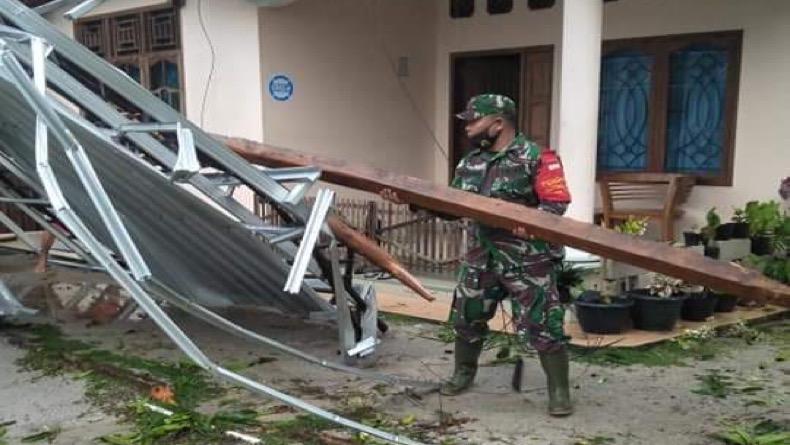 20 Rumah Warga Bangka Rusak Diterjang Angin Puting Beliung