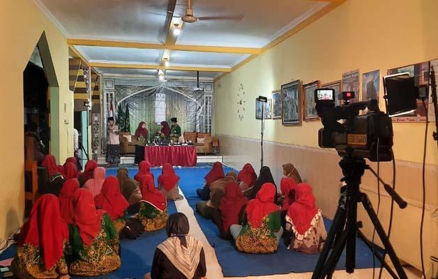 Ingin Jadi Santripreneur Kaya? Ini Tips dari Pasangan Entrepreneur Pesantren Kudus