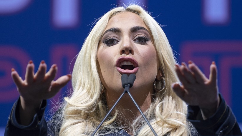 Lady Gaga Kampanye Dukung Joe Biden Jadi Presiden AS - Bagian 3