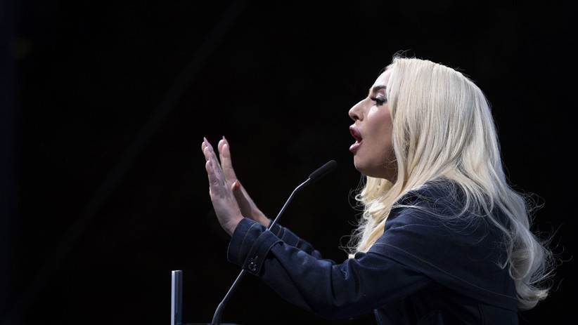 Lady Gaga Kampanye Dukung Joe Biden Jadi Presiden AS - Bagian 4