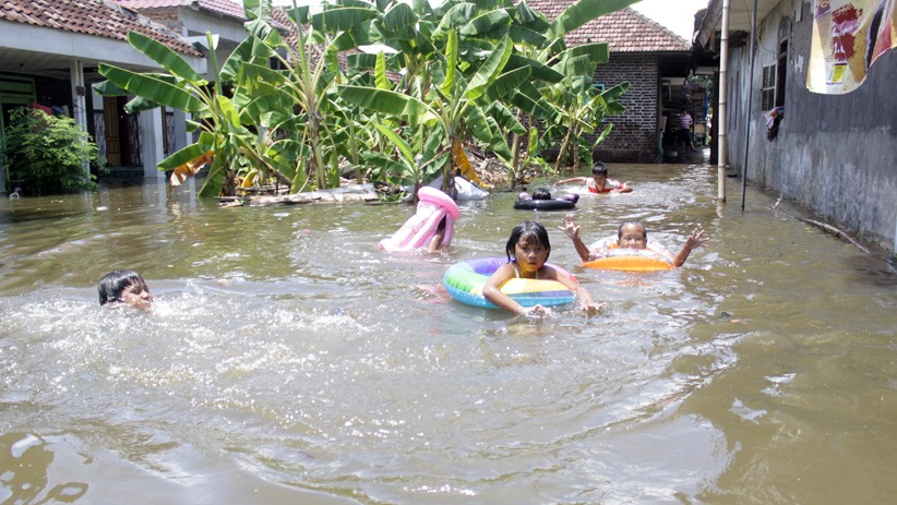 Ratusan Rumah Terendam Banjir Selama 4 Hari di Beji Pasuruan  - Bagian 3