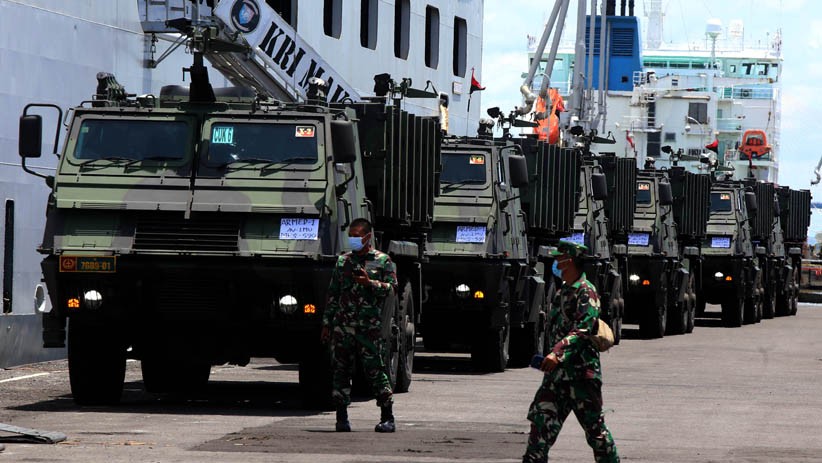 Kolinlamil Kerahkan Kapal Perang Dukung Latihan Taktis Antar Kecabangan TNI AD - Bagian 5