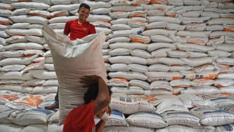 title Jelang Ramadan, Bulog Pastikan Stok Beras di Sumut Aman Jelang Ramadan, Bulog Pastikan Stok Beras di Sumut Aman