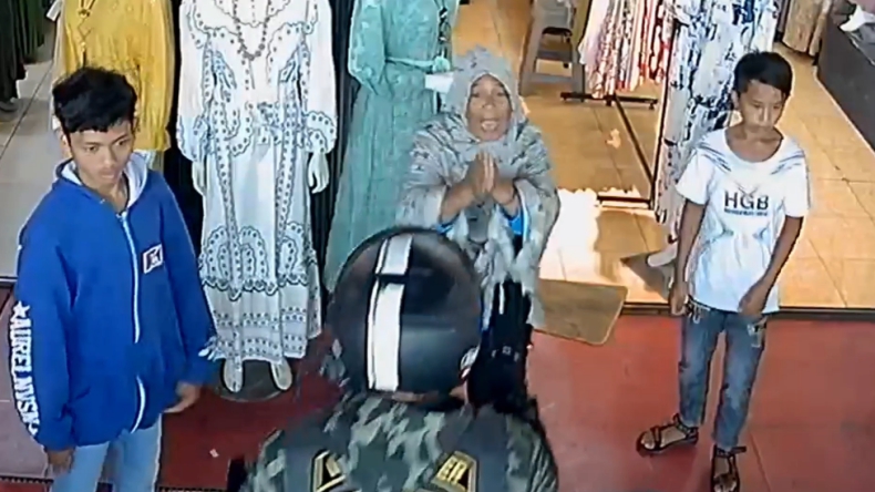 Sri Harlina, Emak yang Memohon ke Rombongan Moge agar Tak Keroyok Prajurit TNI