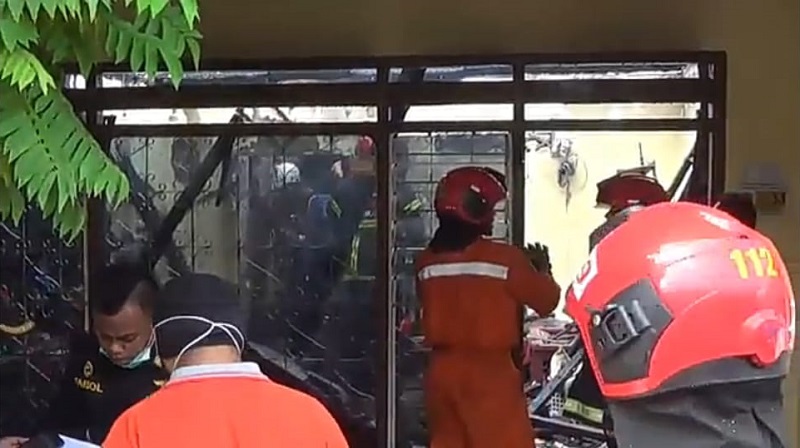 Rumah Terbakar Di Surabaya, 1 Penghuni Tewas Terjebak Dalam Kamar