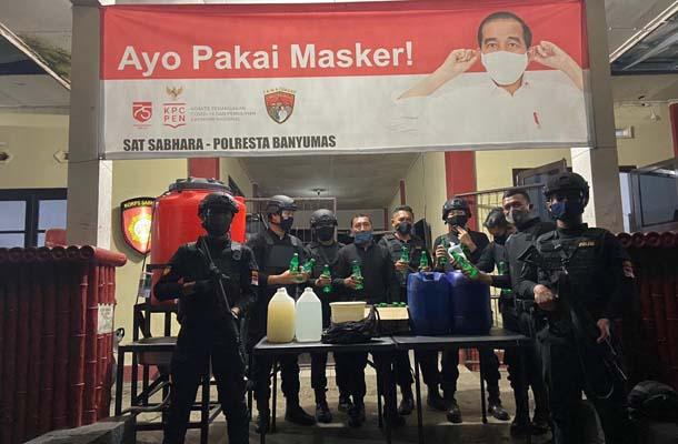 Razia Cipta Kondisi di Banyumas, Polisi Amankan Ratusan Liter Tuak dan Ciu