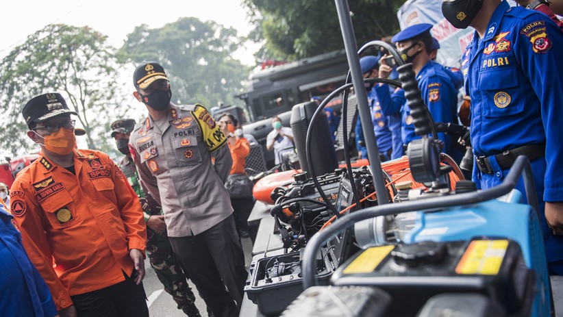 Ridwan Kamil Cek Kesiapan Hadapi Bencana Alam di Jawa Barat - Bagian 1