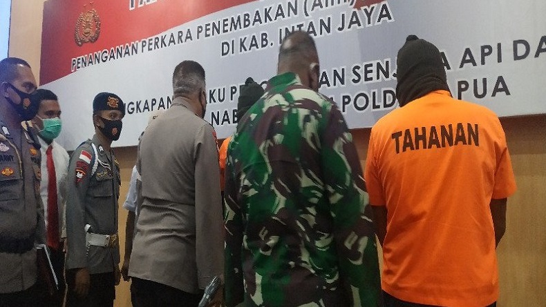 Ini Penampakan 2 Senjata Api yang Dijual Brimob Polda ke KKB Papua