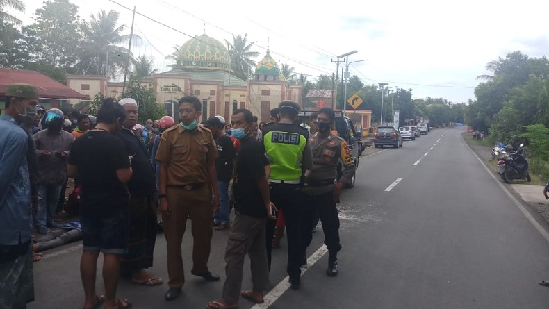 Tabrak Mobil Pikap Berhenti Mendadak, Pengendara Motor di Wajo Tewas