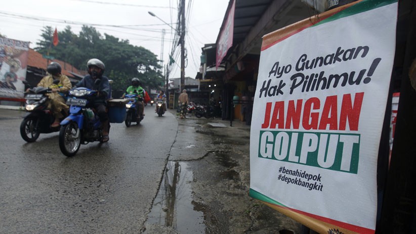 Alat Peraga Kampanye Pilkada Depok Menjamur di Permukiman Warga - Bagian 3