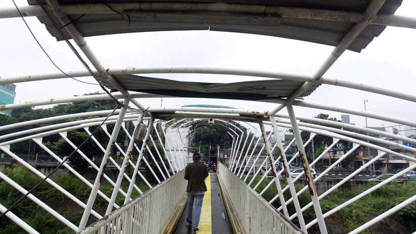 Kondisi JPO Jayakarta Memprihatinkan, Terbengkalai Sejak Lama - Bagian 3