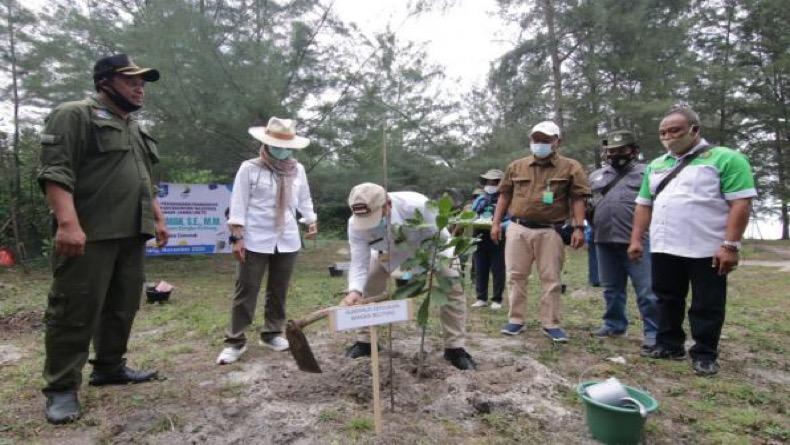 title Pulihkan Ekonomi di Masa Pandemi, Program Padat Karya Babel Sasar Kawasan Gusong Bugis Belitung Pulihkan Ekonomi di Masa Pandemi, Program Padat Karya Babel Sasar Kawasan Gusong Bugis Belitung