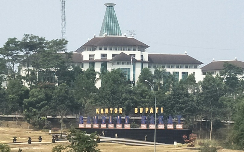 Tokoh KPKBB Dukung Bupati Aa Umbara Tolak DOB Kota Lembang